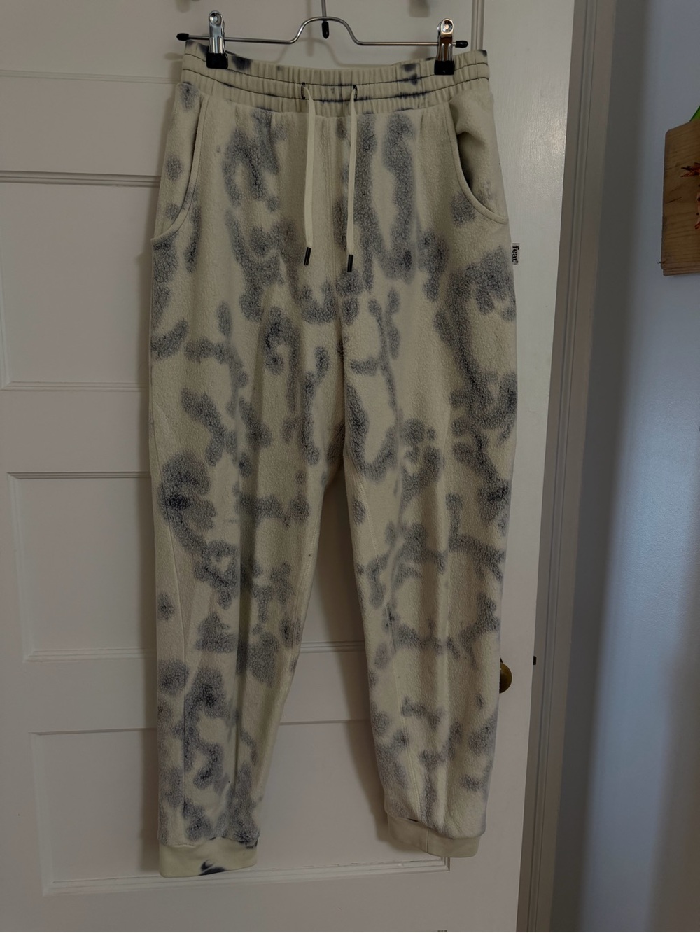 feat The Standard Joggers - cream and grey marble